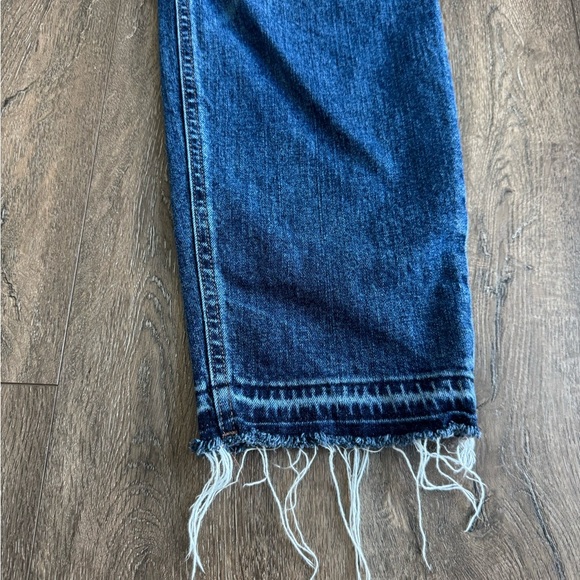 Old Navy Jeans.  Women’s size 18 Tall.  Mid rise Boyfriend jeans.  Dark wash. - Picture 7 of 9